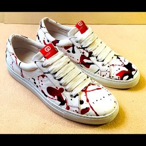 Italian made Gold Gravy mens leather sneakers, lace up white with red black